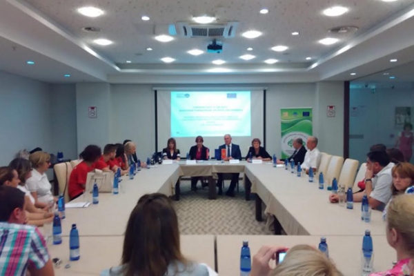 Округли сто